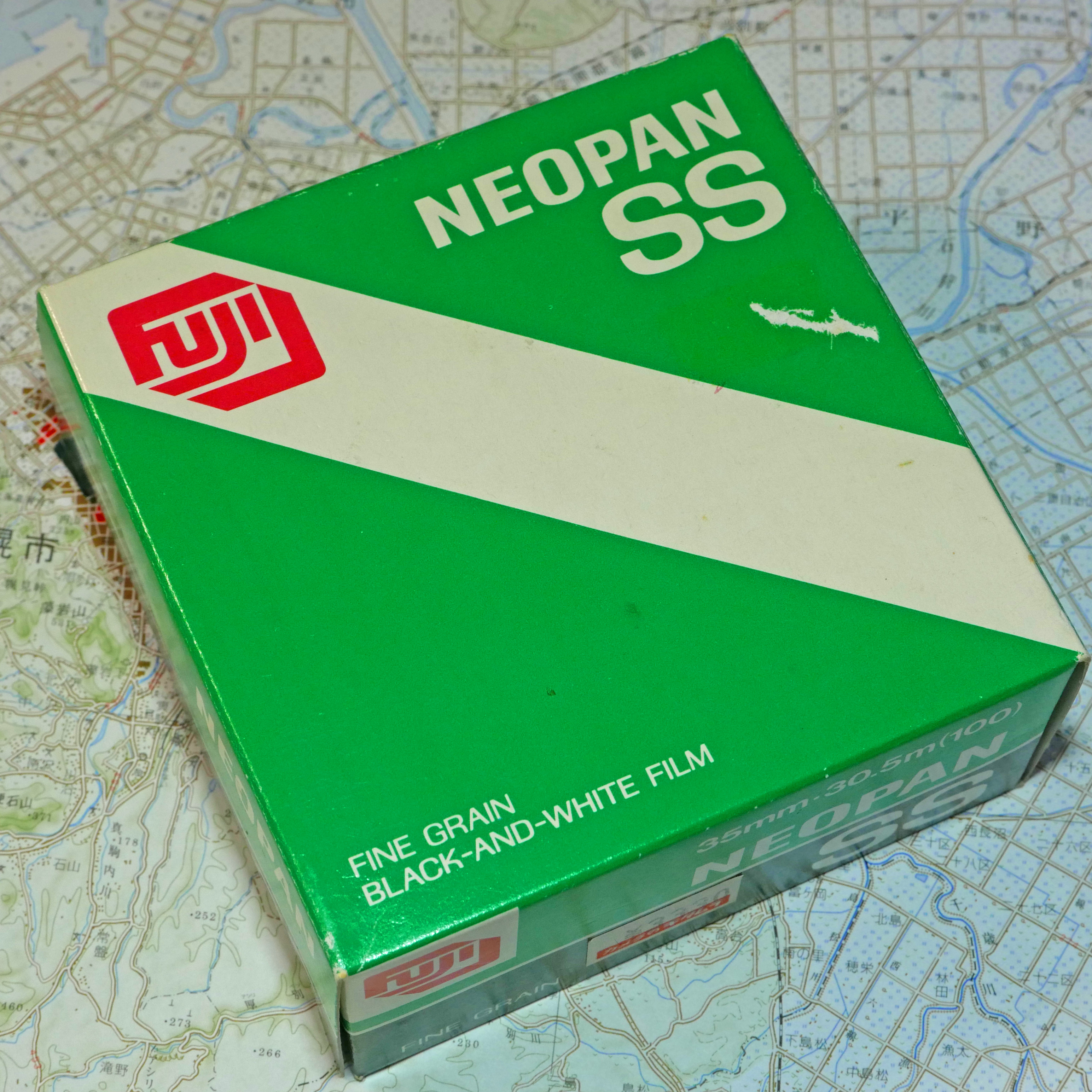 白黒 長巻フィルム